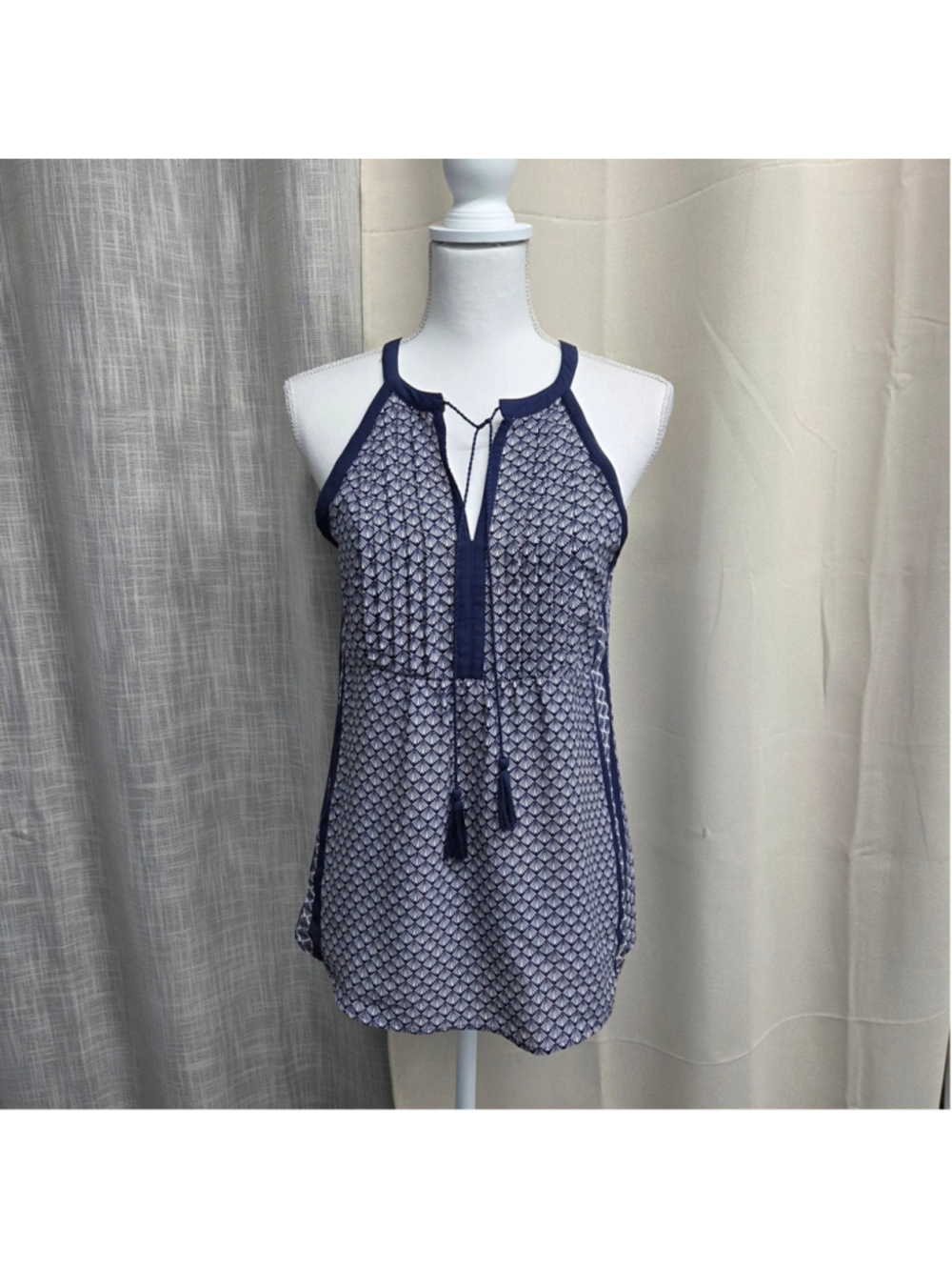 Violet & Claire Navy and White Halter Top Size M Nautical Mediterranean Resort